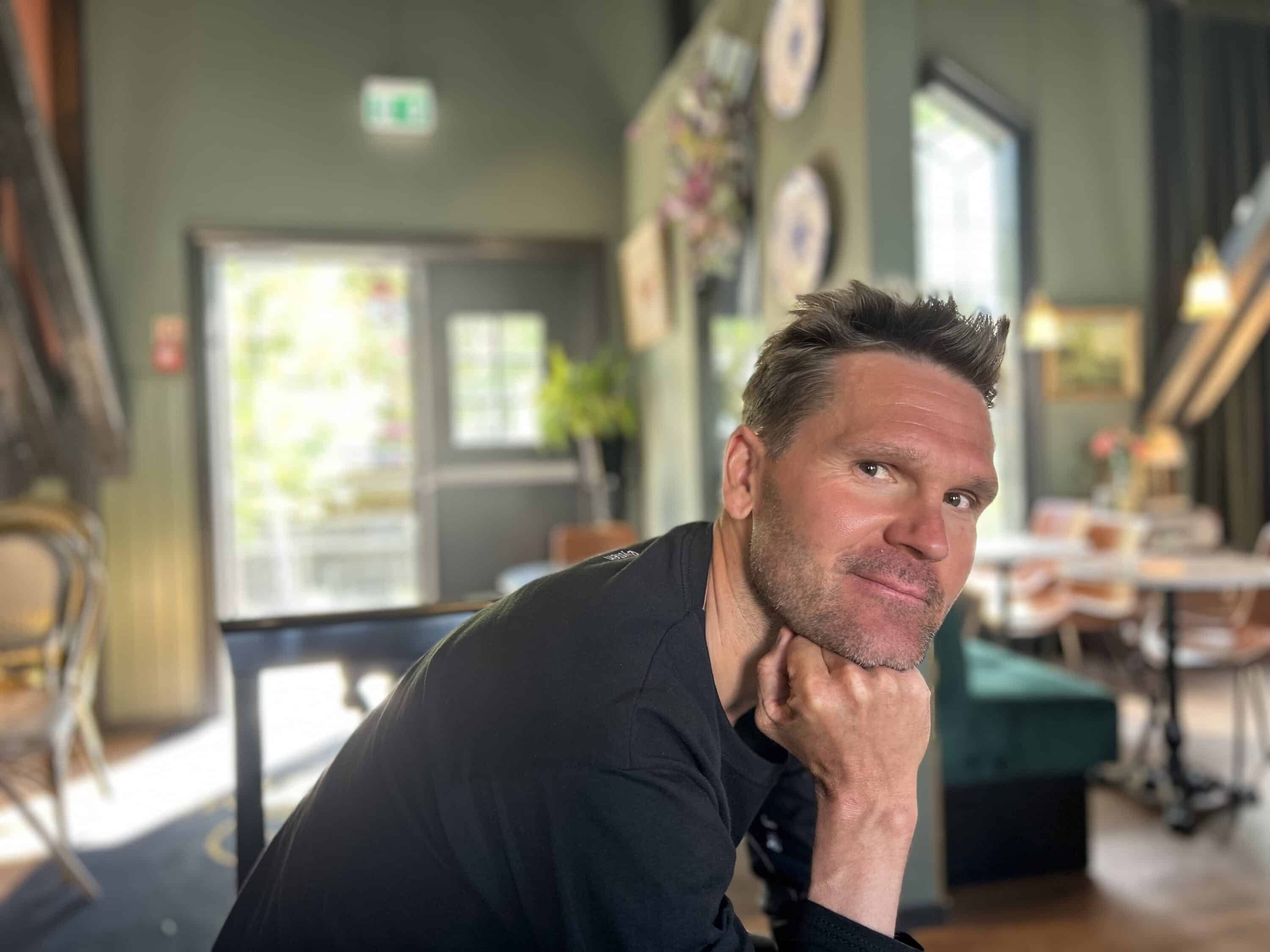 Øystein Pettersen fra Team Pølsa snakker om lagbygging