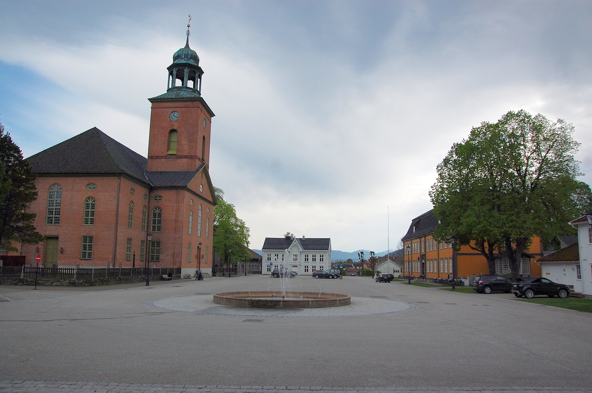 Bilde fra Kirketorget i Kongsberg
