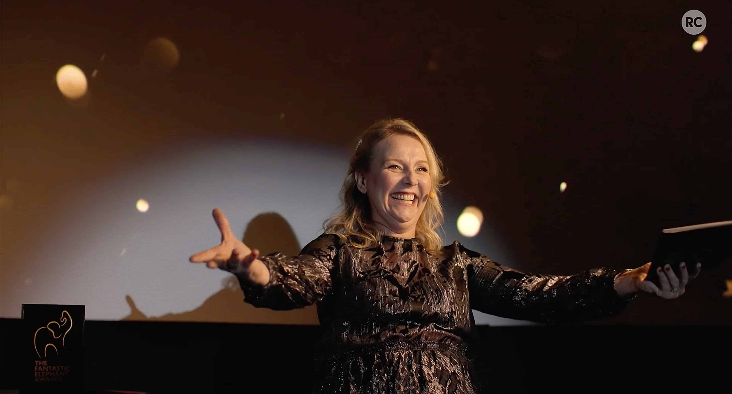 Psisutdeling for beste maniske periode - med Linn Skåber