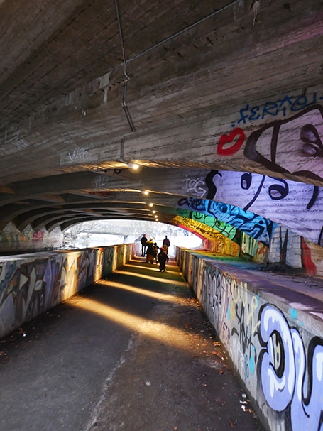 Undergang ved Akerselva med grafitti